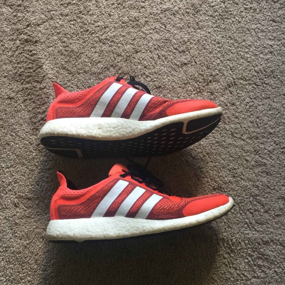 Addias Swift Run Shoes Size 11